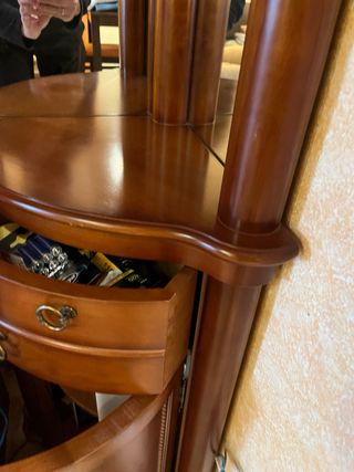 Esquinera madera maciza alta calidad con espejo