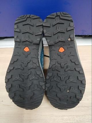 Botas de senderismo caña alta impermeables mujer, MH100