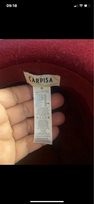 Cappello Carpisa Borgogna con nastro pelle