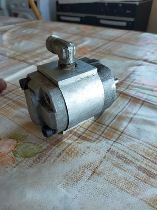 Bomba Hidráulica 8 Toneladas