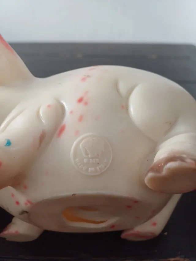 Maialino in gomma Ledra