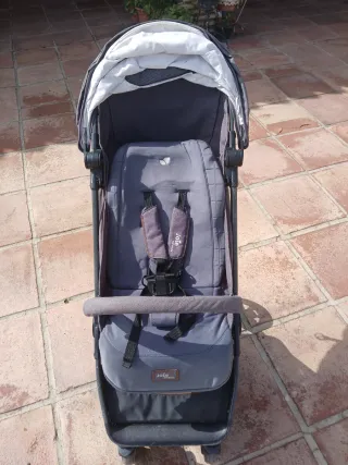 Silla de paseo Joie Signature