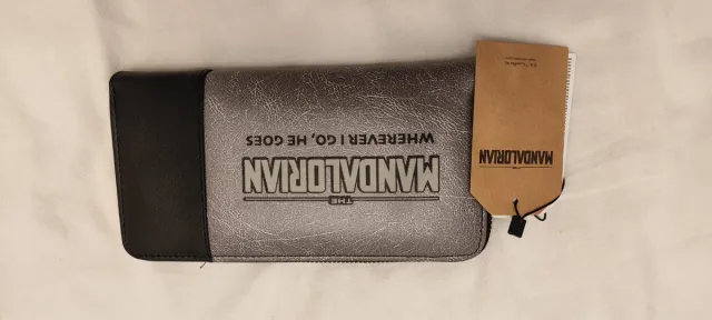 Monedero mandalorian bebe yoda star wars