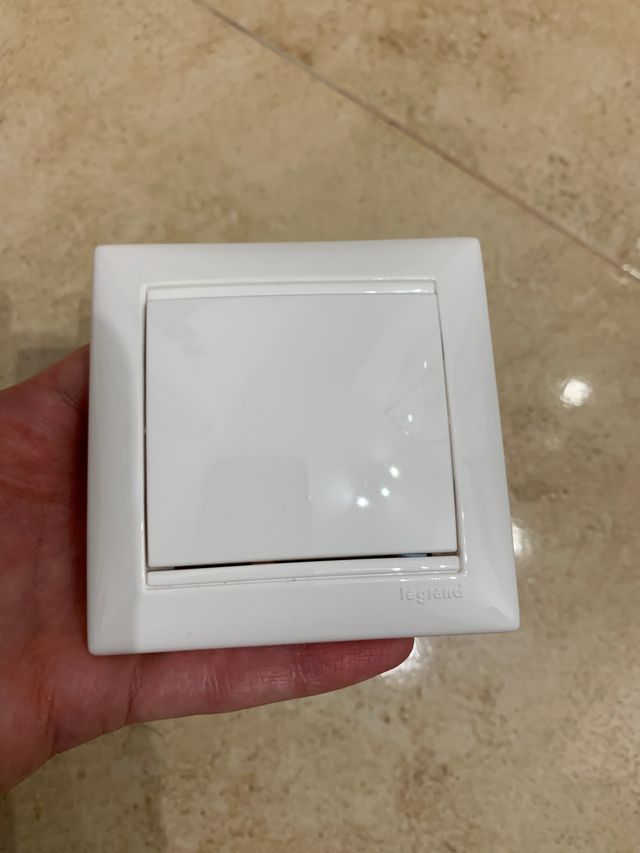 Conmutador Legrand Valena Blanco (Pack 5)