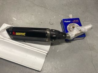 Escape Akrapovič Kawasaki Z800 Carbono