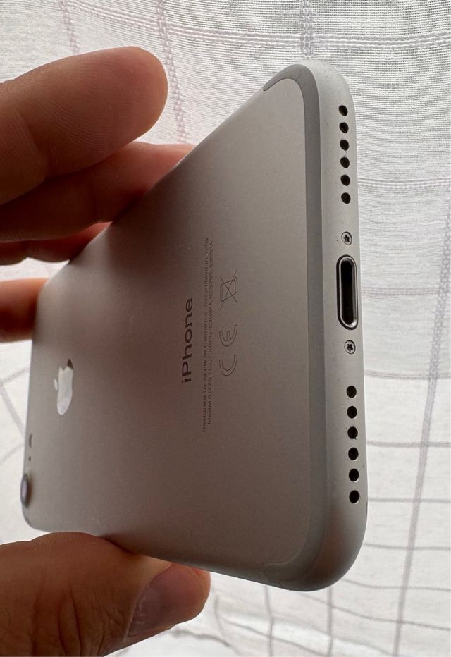 iPhone 7 Silver