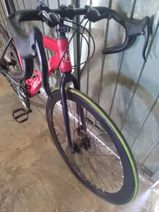 Bicicleta de carretera Helliot