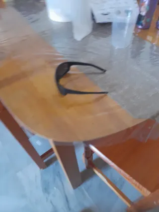 Gafas de montaña negras y marrones