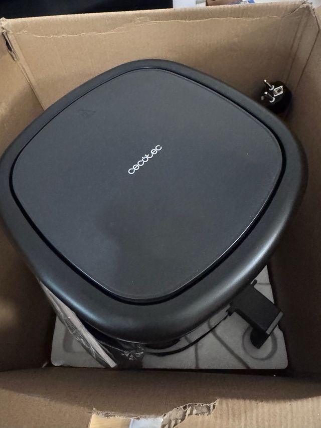 Freidora de aire Cecotec 6L