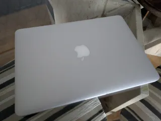 MacBook Pro 2015 2.9GHz 500GB Plata