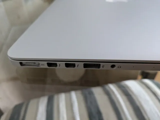 MacBook Pro 2015 2.9GHz 500GB Plata