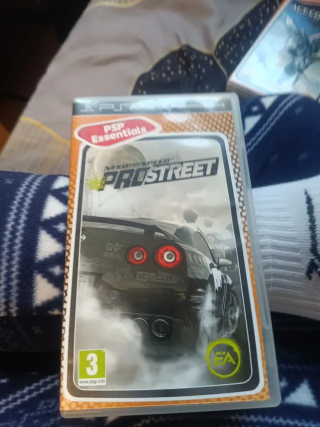 PSP Need for Speed ProStreet EA