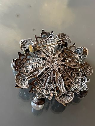 Spilla Grande Fiore Perle e Cristalli Argento