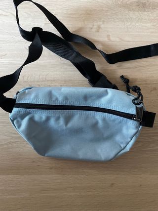 Riñonera Eastpak azul