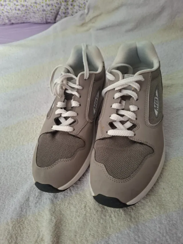 Zapatos MBT Hombre Beige/Gris