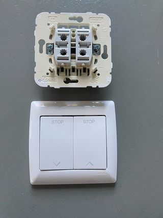 Interruptor Doble Persianas EFAPEL