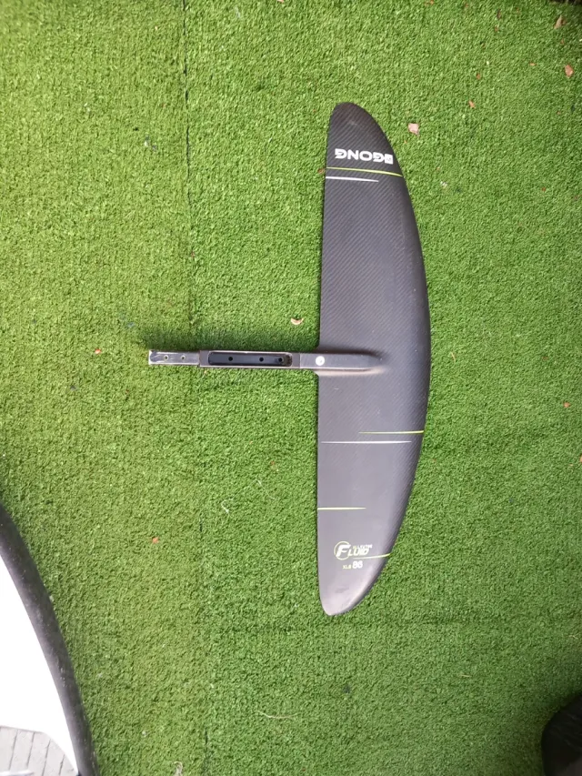 GONG Fluid XLS 86 y fuselaje