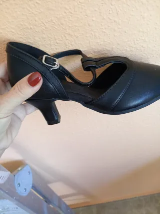Zapatos de bailes latinos y salón
