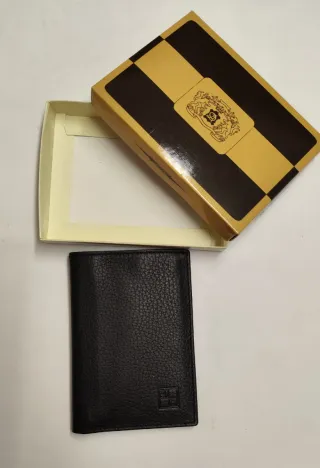 Billetera de piel para hombre