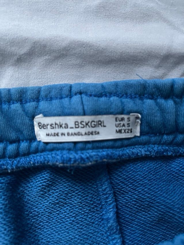 Pantalones cortos deportivos azules