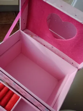 Joyero infantil con espejo corazón