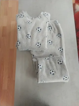 Pijama niño fútbol gris talla 158/164.