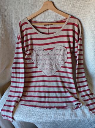 Camiseta jersey manga larga Bershka blanco rojo M