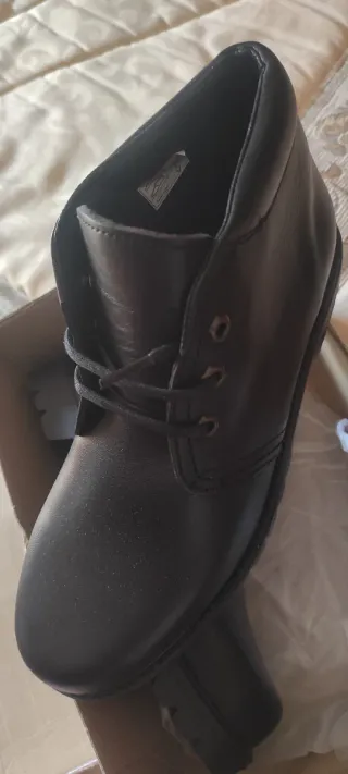 Botas de hombre negras