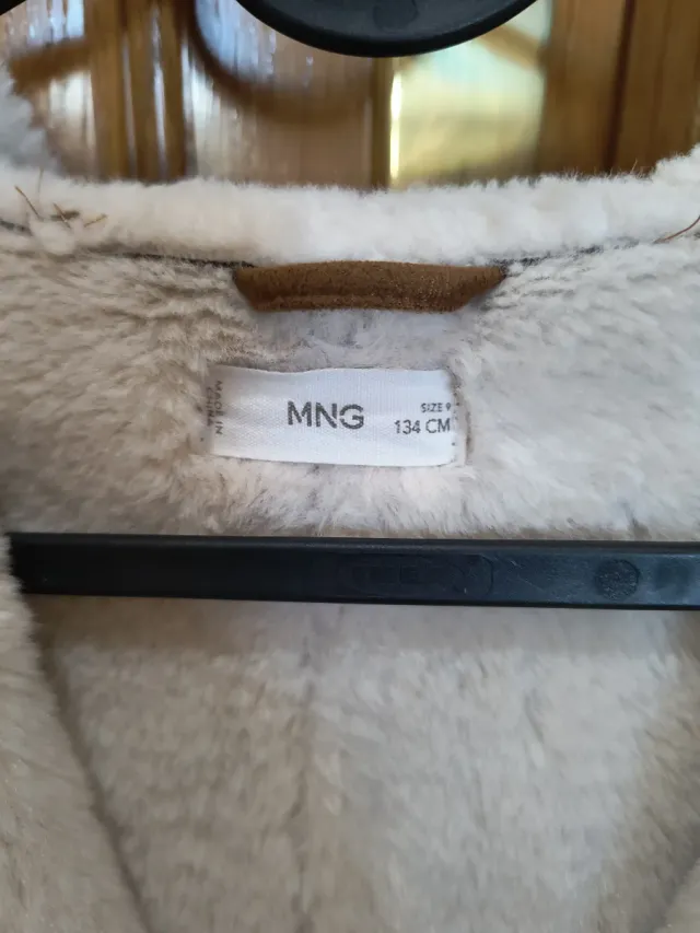 Abrigo niña marrón y blanco 9-10 años