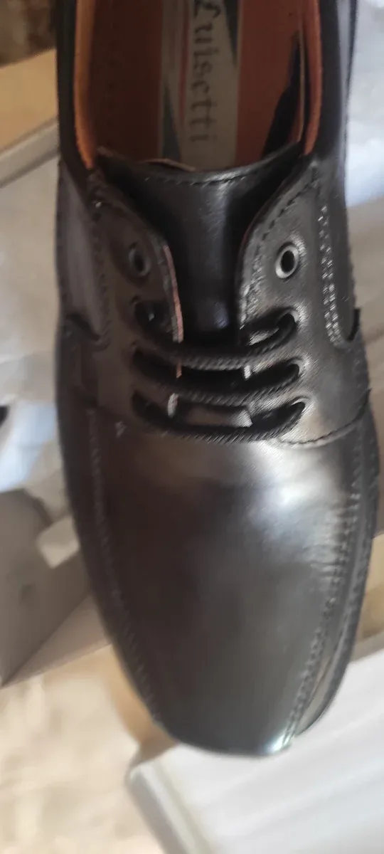 Zapatos de piel Luisetti para hombre