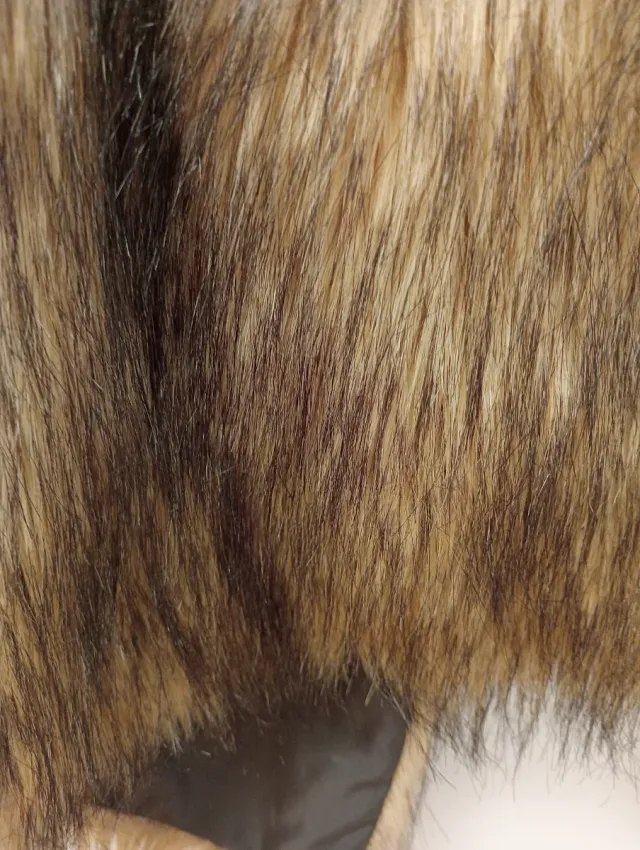 CHALECO PELITOS‼️DE H&M T.36 NUEVO‼️