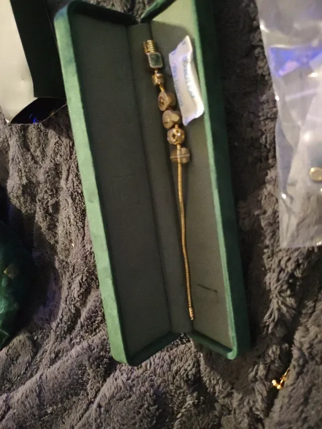 pulsera y charns armonía