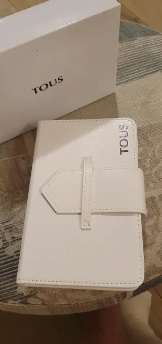 Neceser Tous con espejo y brochas