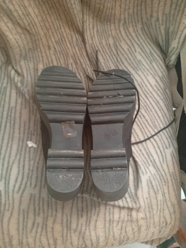 Botines negros de mujer