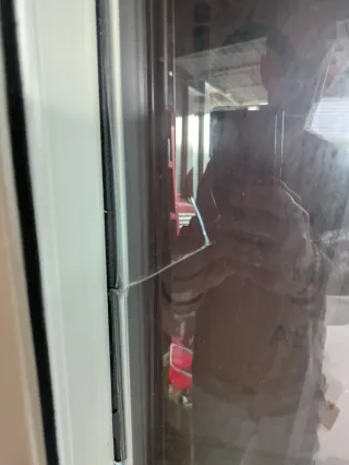 Puerta Autocaravana McLouis