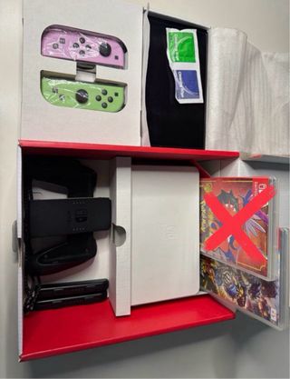 NINTENDO SWITCH OLED + 1 JUEGO