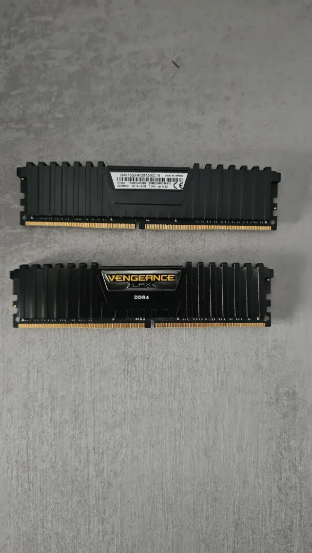 Corsair Vengeance LPX DDR4 16GB (2x8GB) 3200MHz