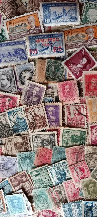 200 Sellos España Antiguos, usados y Sin Repetir