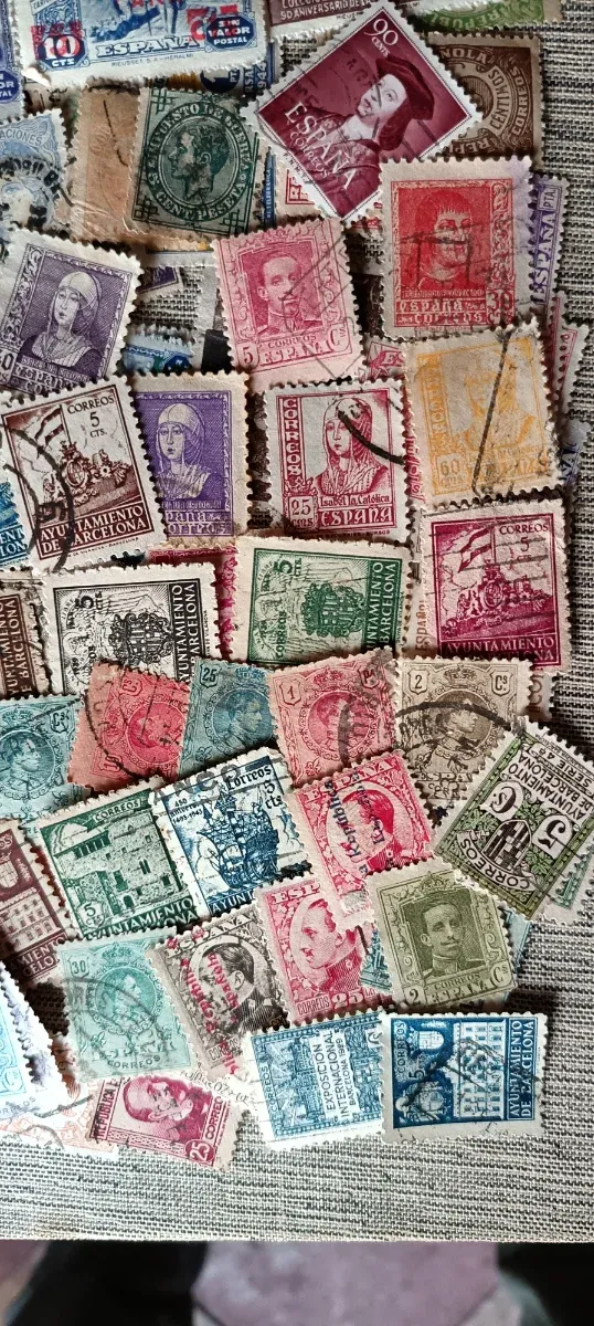 200 Sellos España Antiguos, usados y Sin Repetir