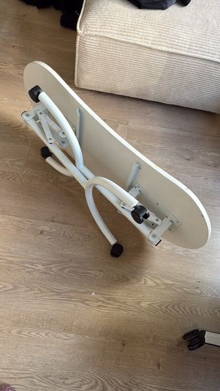 Tavolo pieghevole per manicure