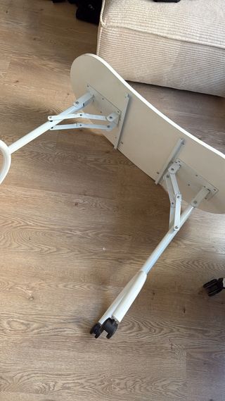 Tavolo pieghevole per manicure