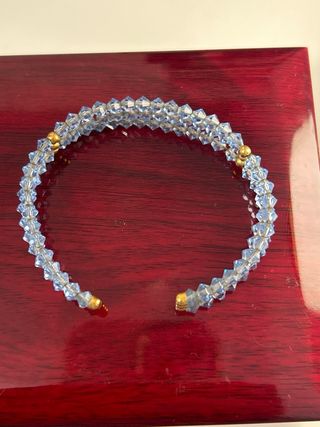 Pulsera de cristal azul y oro