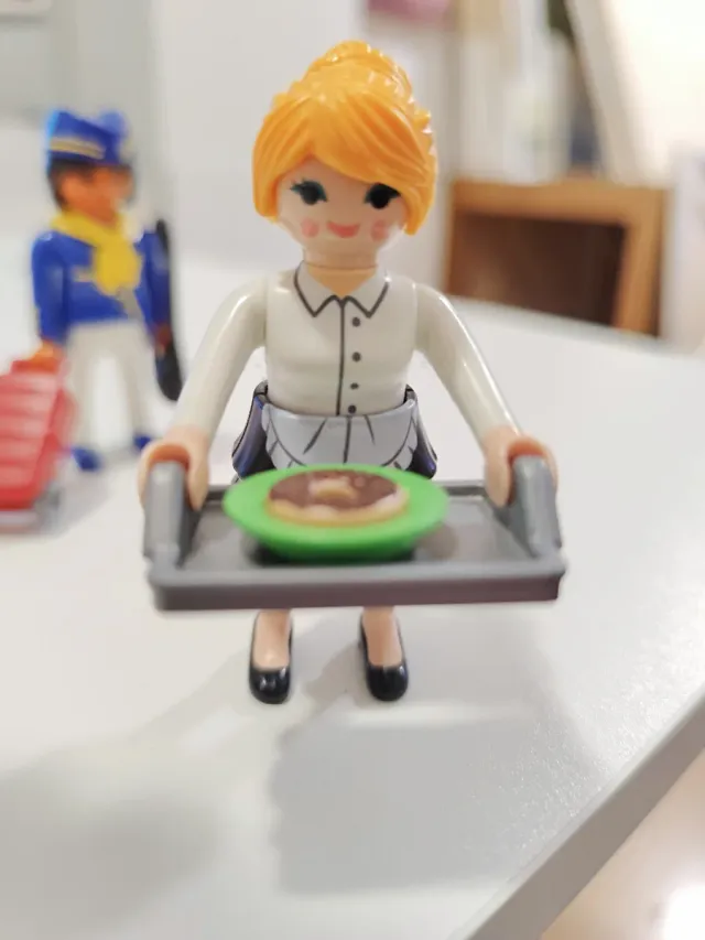 Figuras Playmobil: Tripulación y Camarera