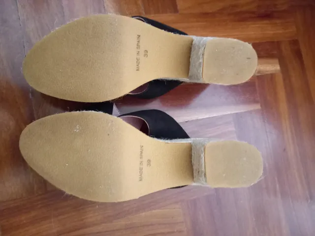 Sandalias negras tacón esparto