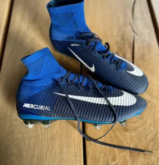 Botas Fútbol Nike Mercurial Superfly V FG