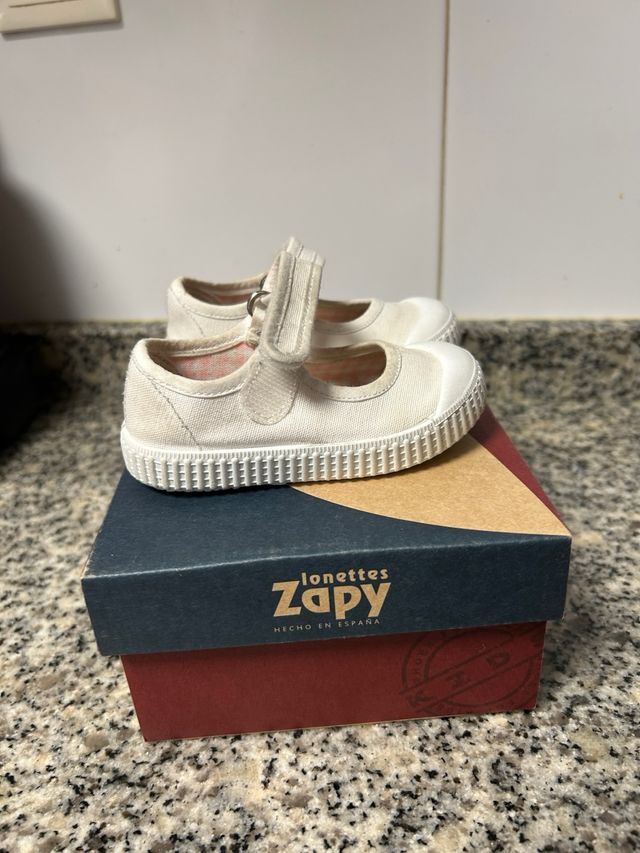 Zapatitos bebé lona blancos