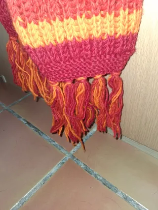 Bufanda de lana hecha a mano