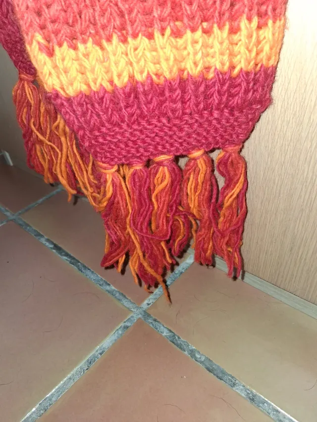 Bufanda de lana hecha a mano