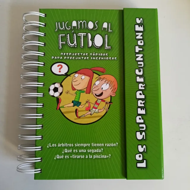 Los superpreguntones. Jugamos al fútbol