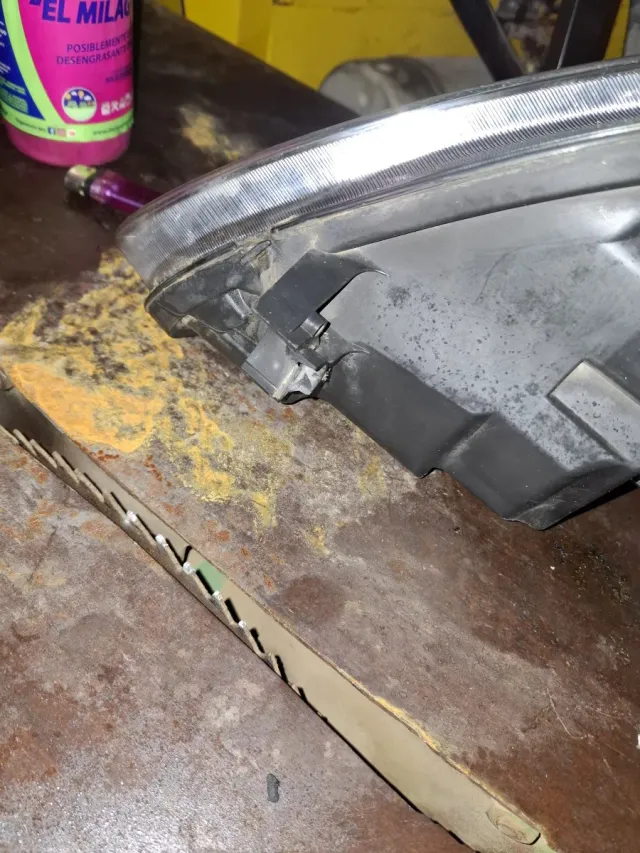 Faro derecho Seat León MK2 / Altea